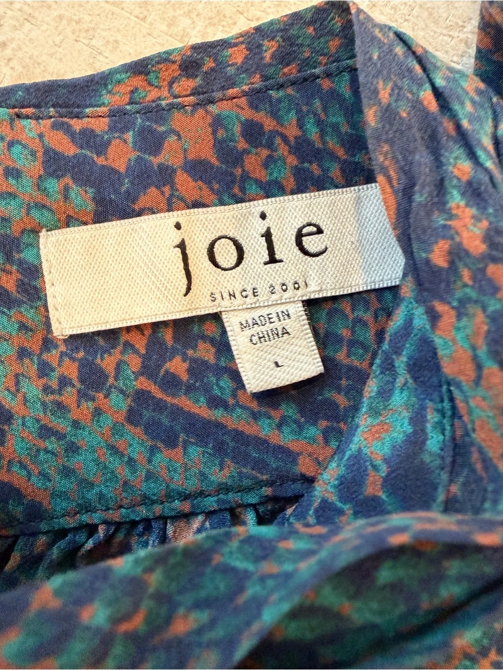 Joie Sleeveless Silk Blouse Snakeskin high neck Career Elegant Chic Business - Picture 8 of 10